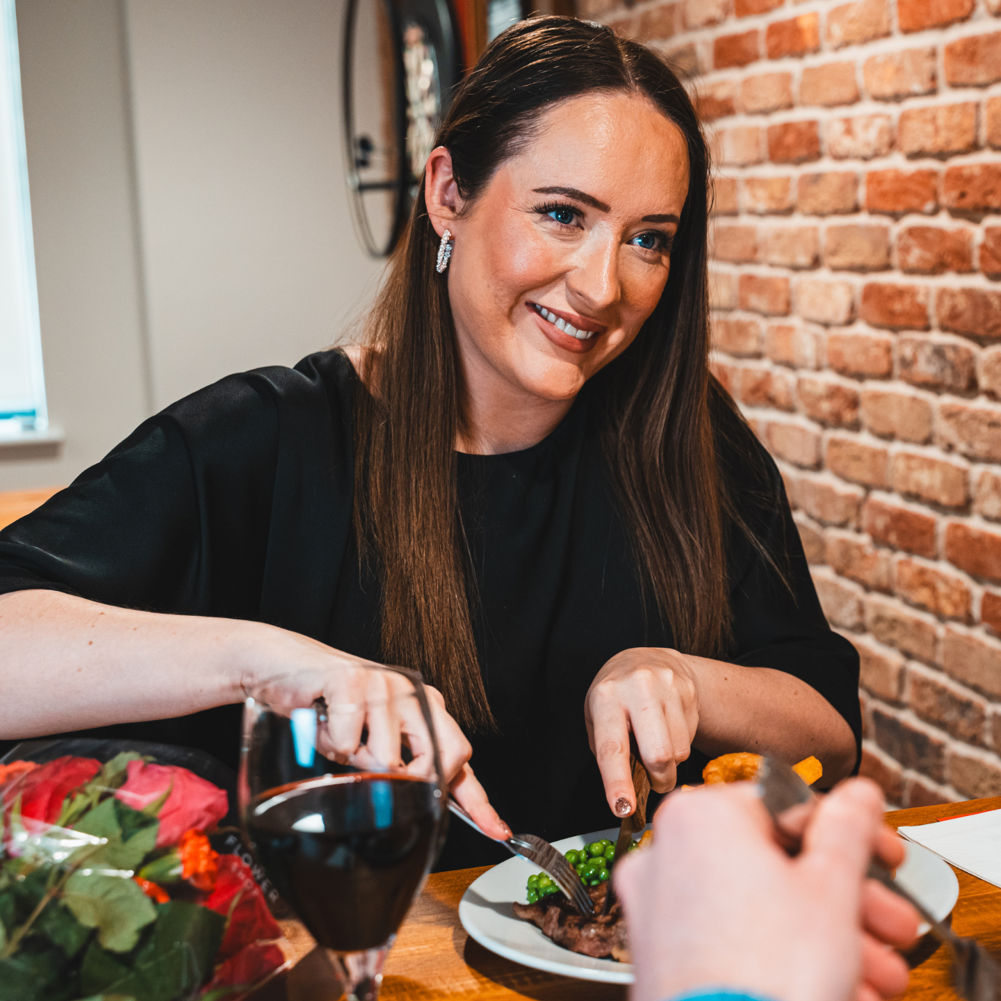 Valentine’s Weekend Dining & Treat Menu at The Horn & Trumpet in Stoke-On-Trent