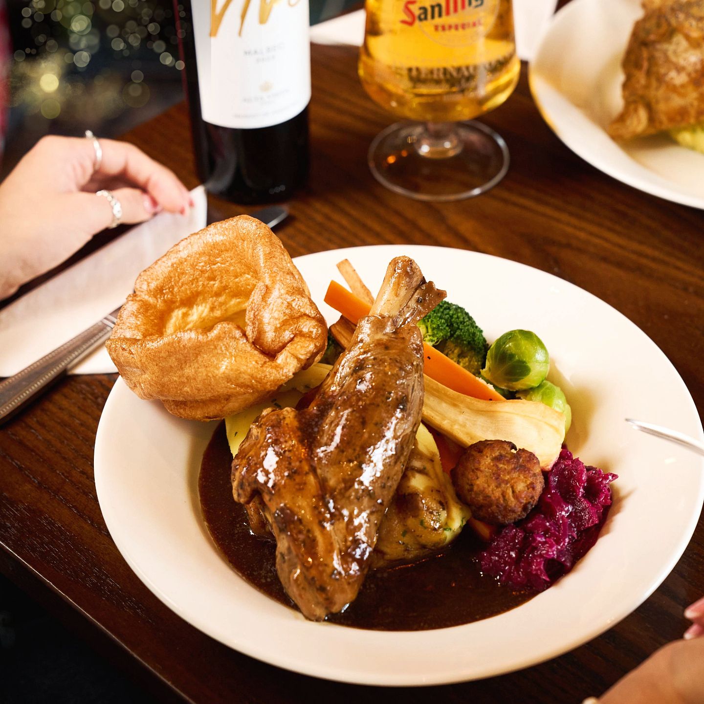 Christmas Day 2025 Lunch, Dinner & Dining at The Horn & Trumpet in Stoke-On-Trent